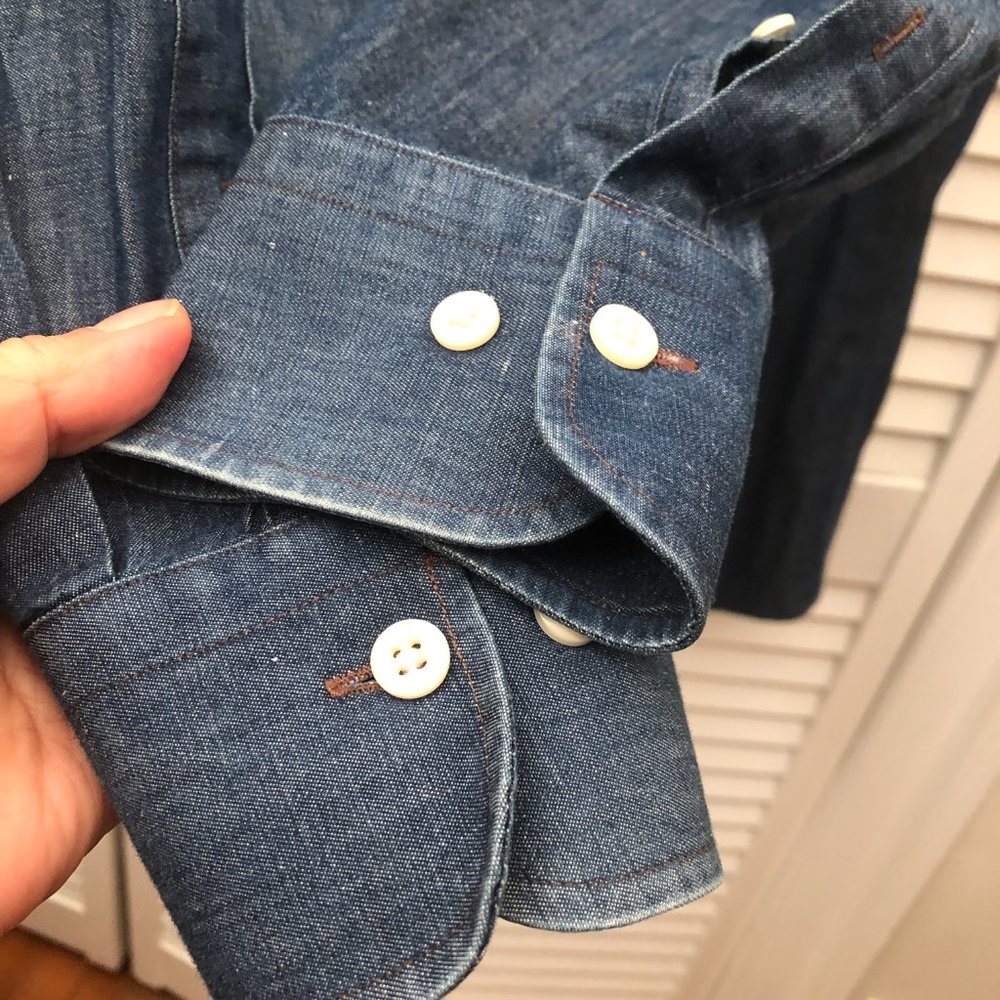 Peter Millar Navy Chambray Button Down Shirt - image 5